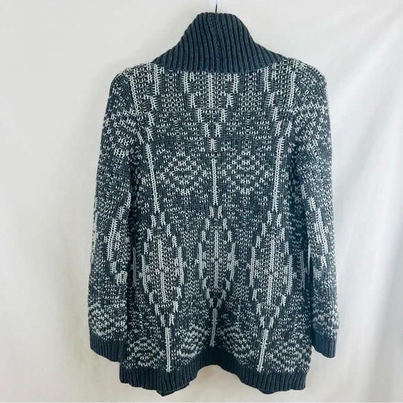 NWT! Talbots Mid Length Wool Blend Chunky Knit Geometric Gray Metallic Thread - Picture 2 of 12